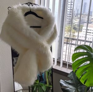 Faux Fur Wedding/Bridal Shawl